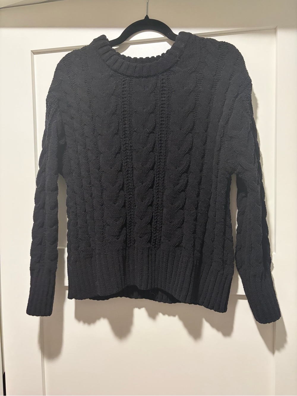 SO Chenille cable knit sweater